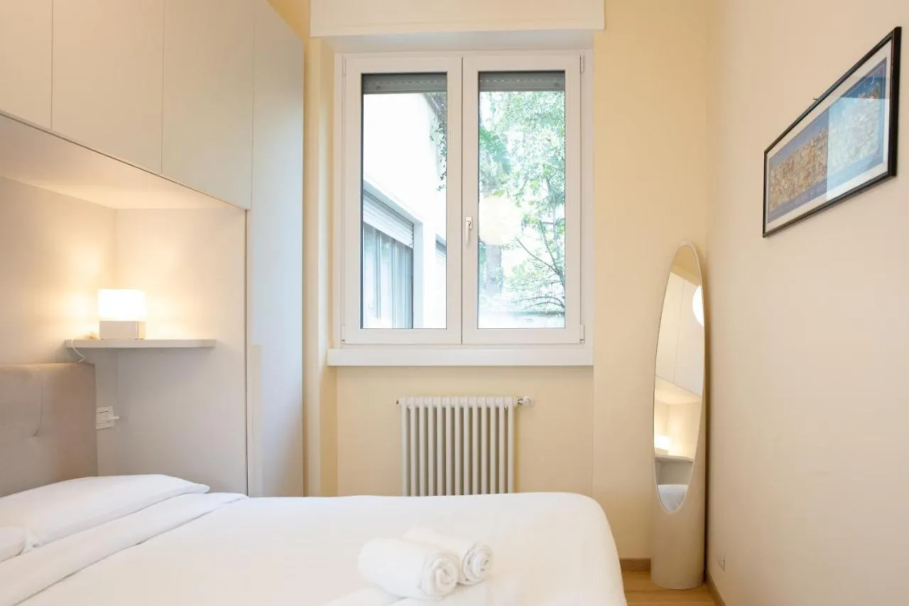 Botero Luxury Apartment Vicino Arco Della Pace Milan Italy